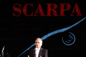 proiezione di loghi su palchi