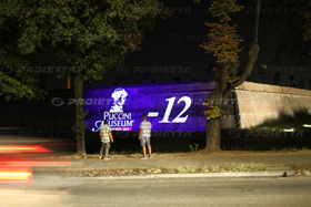 proiezioni sulle mura di lucca